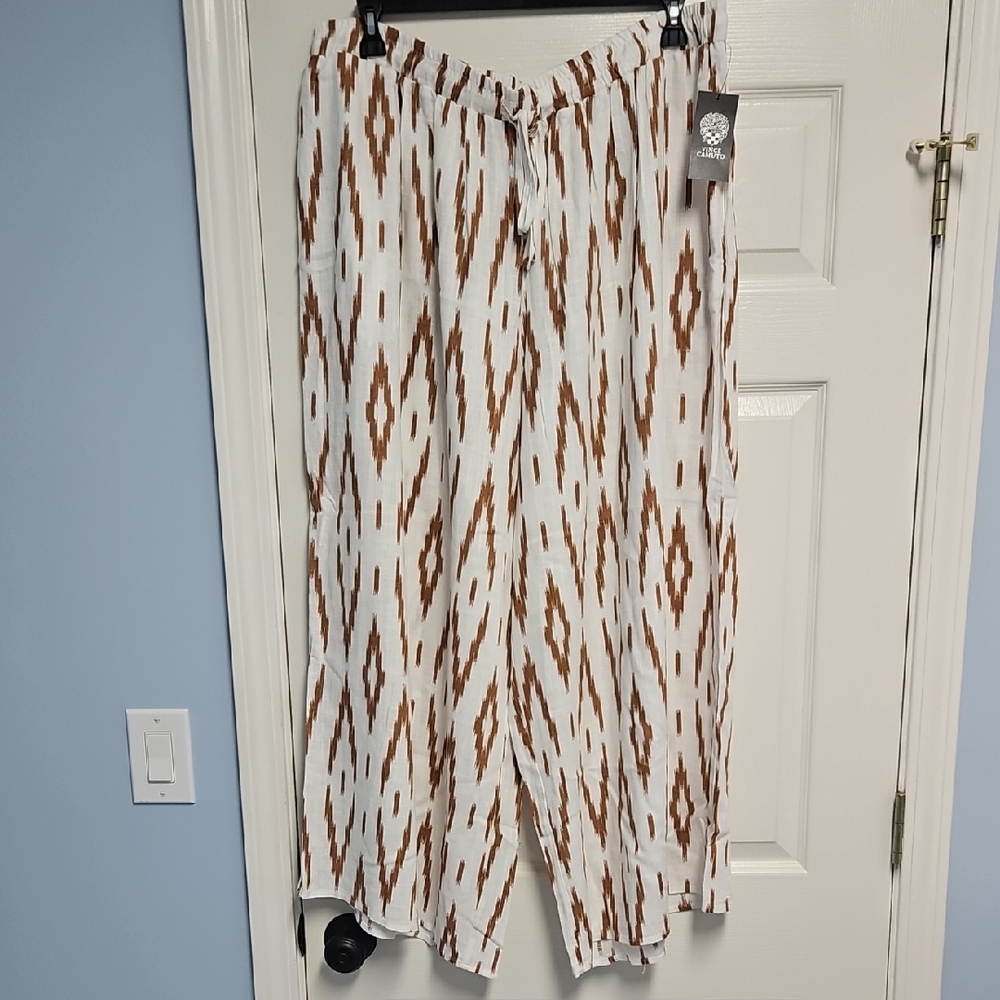 Vince Camuto Wide-Leg Lightweight Elastic Waist Linen Blend Pants: White/Brown